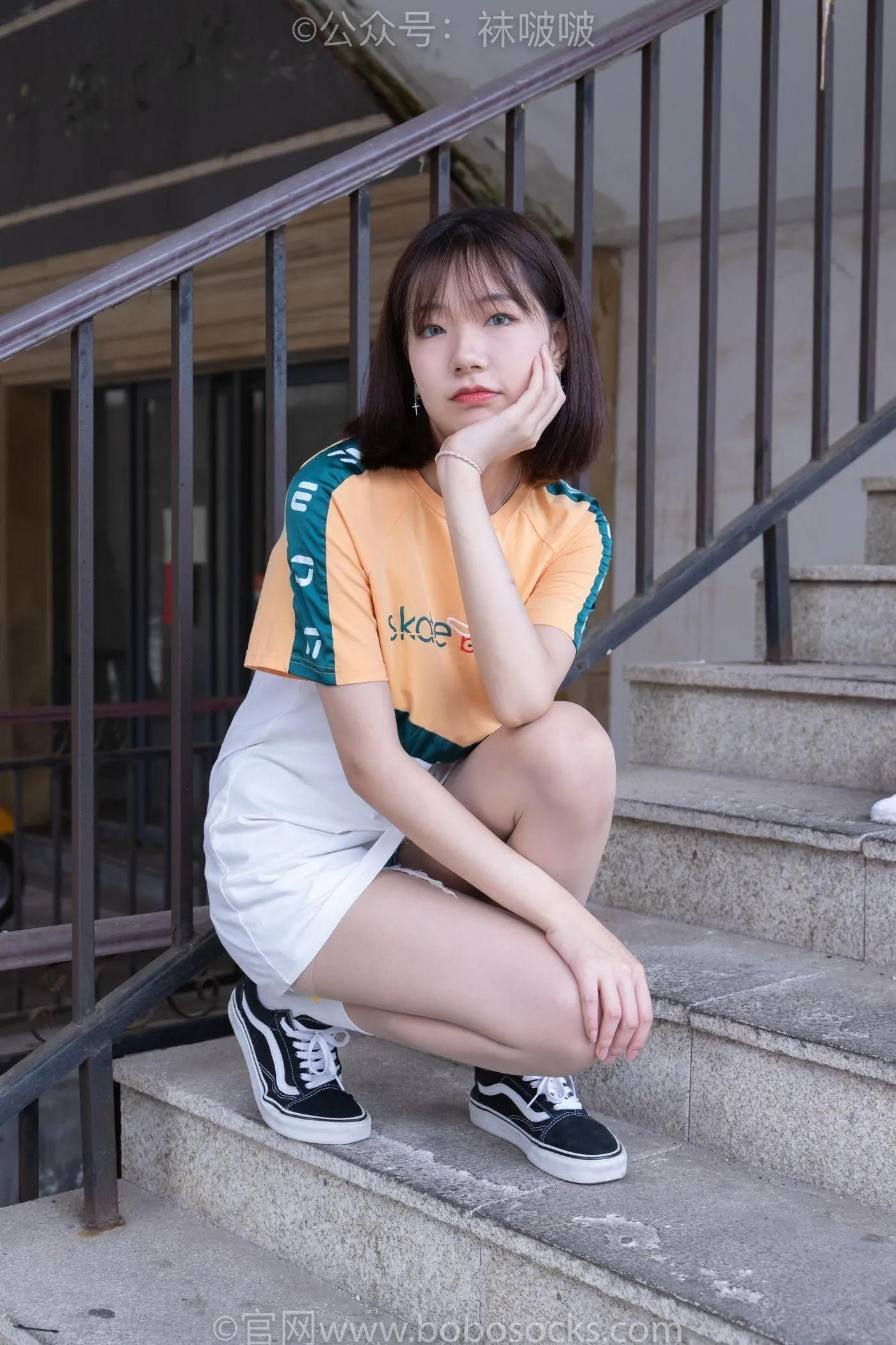 [BoBoSocks袜啵啵]NO.069 小甜豆-vans板鞋、白棉袜、肉丝 [135P]插图1